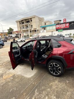 
										TOYOTA RAV4 TRAIL 2021 plein									