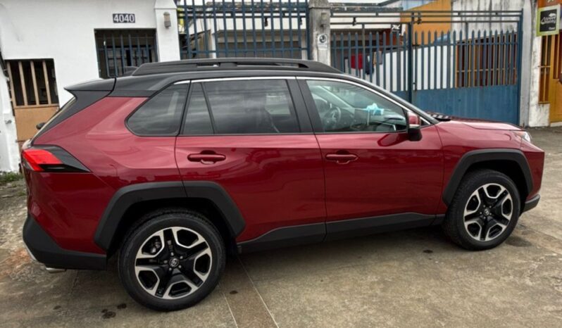 
								TOYOTA RAV4 TRAIL 2021 plein									