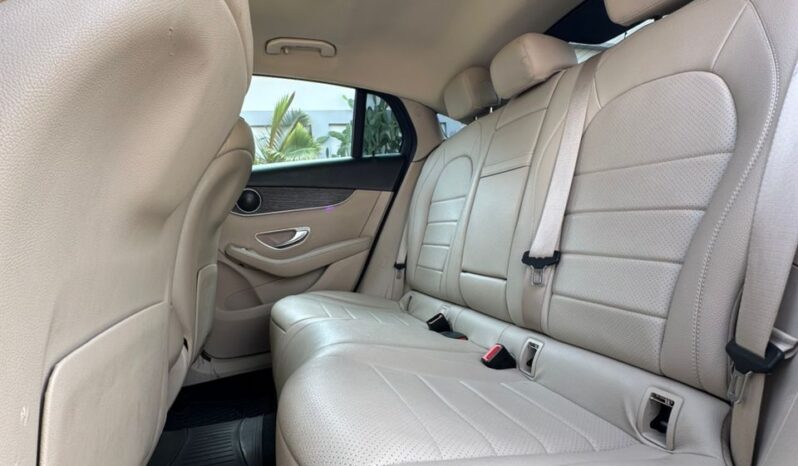 
								MERCEDES GLC_300 2021 plein									