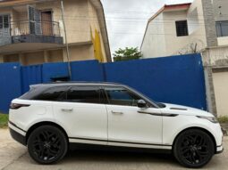 
										RANGE ROVER VELAR P380 HSE 2021 plein									