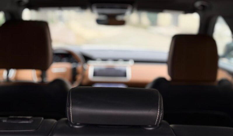 
								RANGE ROVER VELAR P380 HSE 2021 plein									