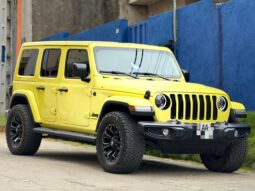 
										JEEP WRANGLER SAHARA 2023/24 plein									