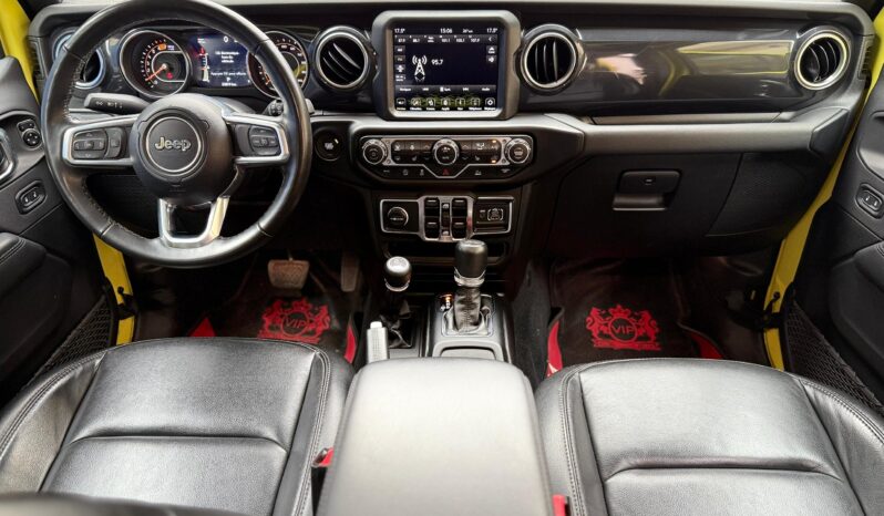 
								JEEP WRANGLER SAHARA 2023/24 plein									