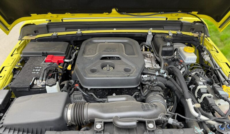 
								JEEP WRANGLER SAHARA 2023/24 plein									